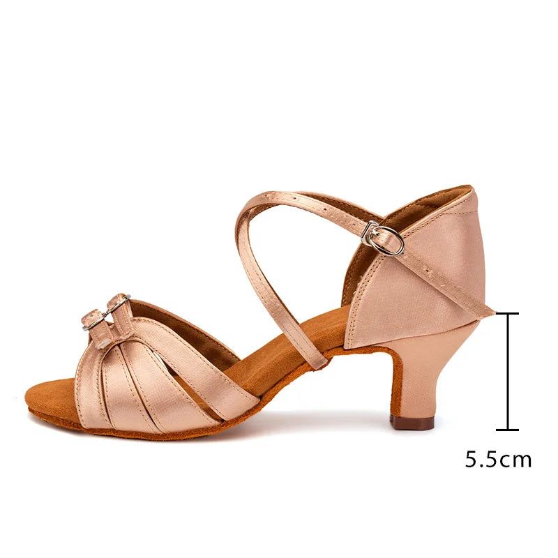 Buty Damskie Dla Dziewcząt Z Ameryki Łacińskiej Konkursowe Sandały Nowa Podwójna Klamra - Biały 55 Cm